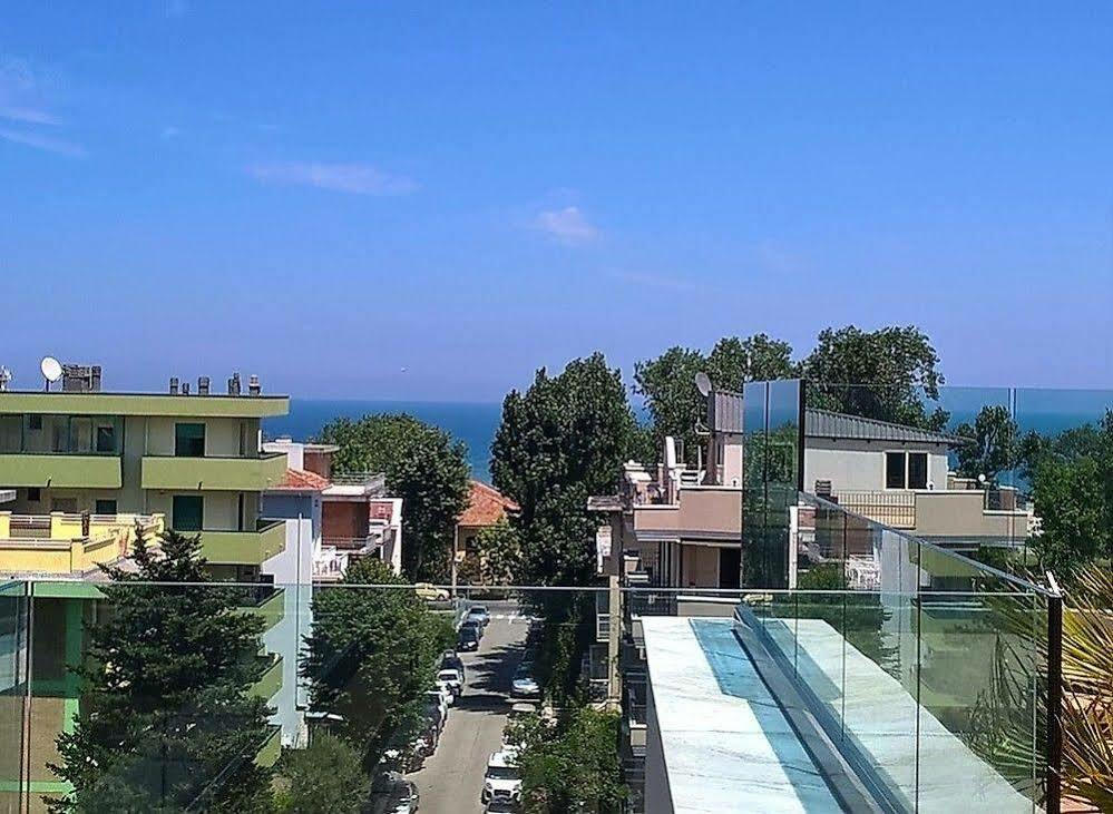 Residence Hotel Albachiara Rimini Exterior photo